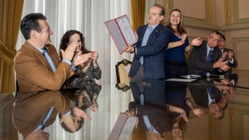 05-11-2013-Projeto foi apresentado por Juliana Brizola e incorporado pelo Executivo