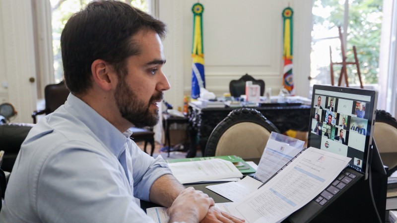 Principal projeto que tomou forma de lei foi o que institui o Sistema Estadual de Trabalho, Emprego e Renda, o Trabalhar RS