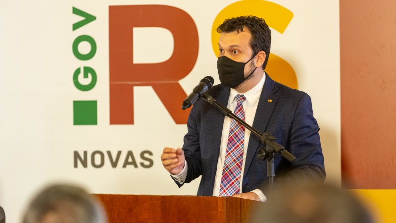 "Temos uma oportunidade de mudança e não vamos desperdiçar", disse Artur Lemos Júnior