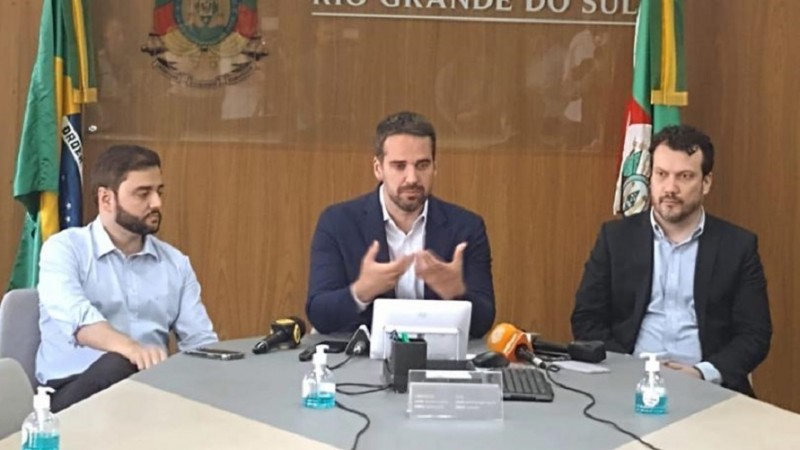 Anúncio de Secretário