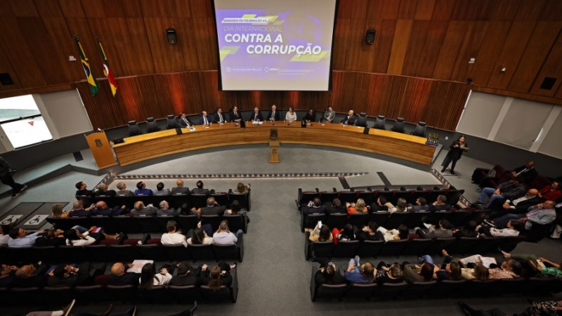 Seminário contra corrupção